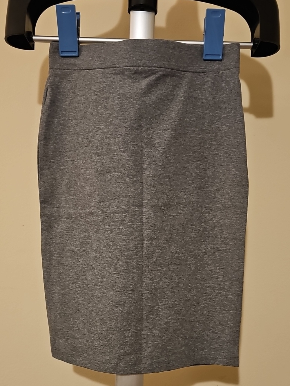 Forever 21 Grey Stretch Pencil Skirt Small
